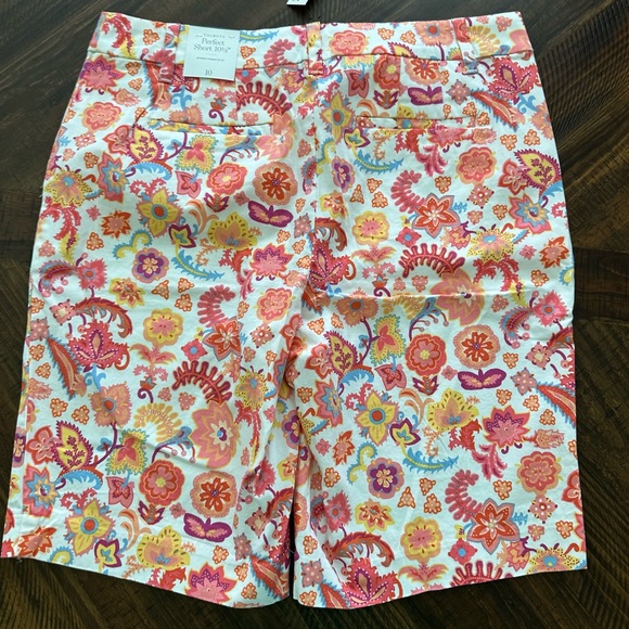Talbots, Perfect Shorts. 10.5”, Charming Floral - Picture 2 of 2